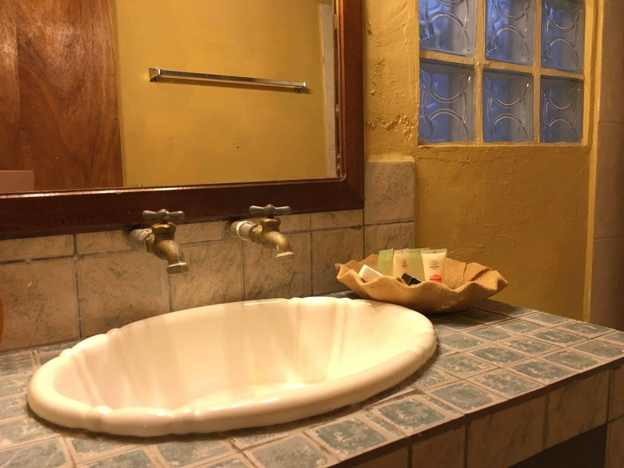House Bed and breakfast 2*